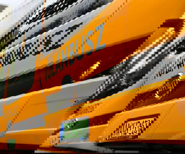 Húsz darab villanybuszt szerezne be a Volánbusz