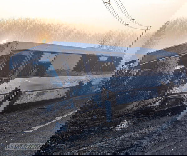 Volános Ikarus EAG és egy szerb nyerges vontató karambolozott Kiskunhalasnál