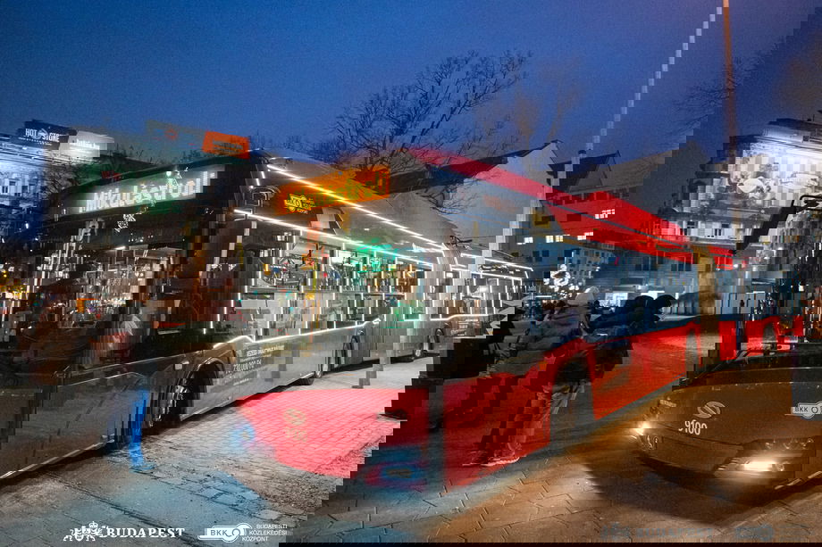 Idén is utazhatunk Mikulástrolival a fővárosban