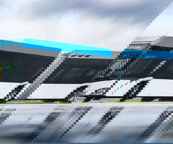 Az üzemanyagcellás autóbuszok továbbra is „réstermékek” maradhatnak