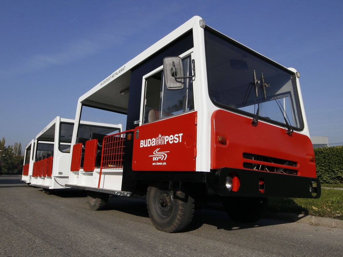 Városnéző mikrobusszal bővült a BKV szentendrei múzeumának gyűjteménye 3 434418736 755408420069645 7986053265899299397 n