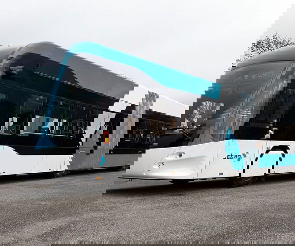 Befutott az első duplacsuklós Hess lighTram trolibusz Nancy városába