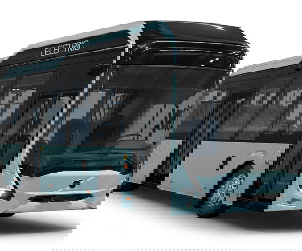 Vadonatúj villanybusz-alvázon mutatkozik be a Volvo 8900 Electric