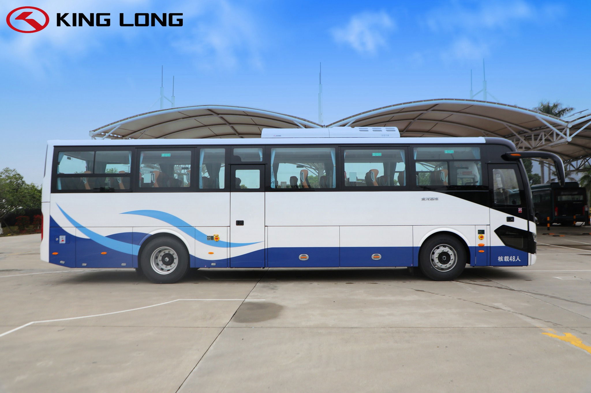 Kétszáz darab tisztán elektromos hajtású távolsági buszt szállított Vuhanba a King Long 3 420253205 805801864918812 4104913791524745704 n