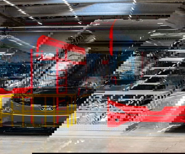 Ultramodern buszgyárat adott át a VDL Belgiumban