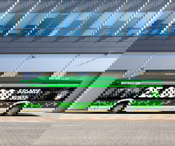 Elkészült a 25 000. Solaris autóbusz Bolechowóban