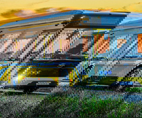 Blade akkuval szerelt BYD B12-eseket és csuklós B19-eseket vásárol a német New Mobil konszern