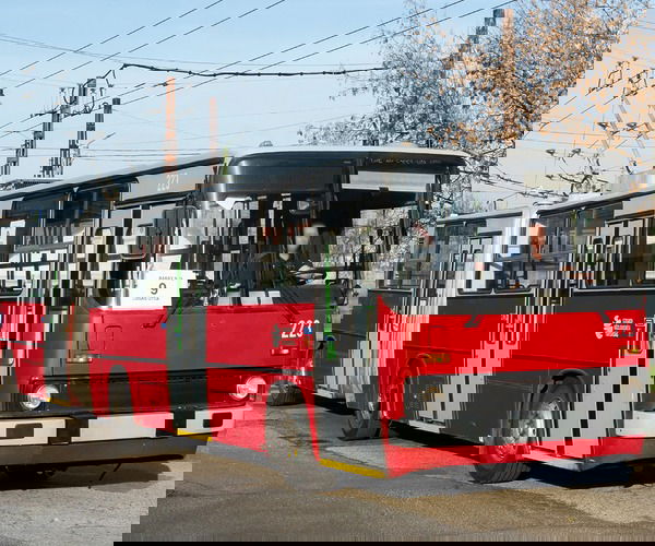 Megválik az SZKT a bérelt GVM trolibuszoktól és egy Volvo 7700A-tól