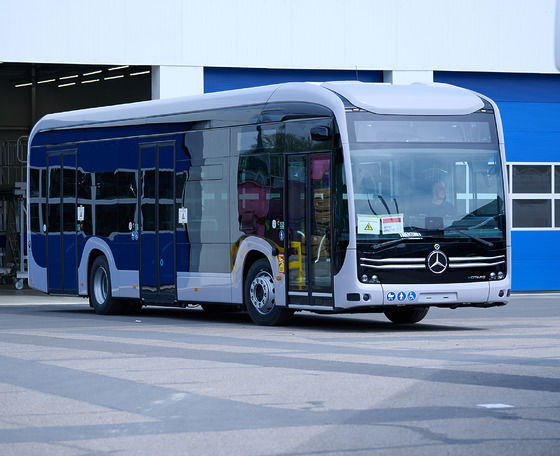 Elkészült az első franciaországi gyártású Mercedes-Benz eCitaro