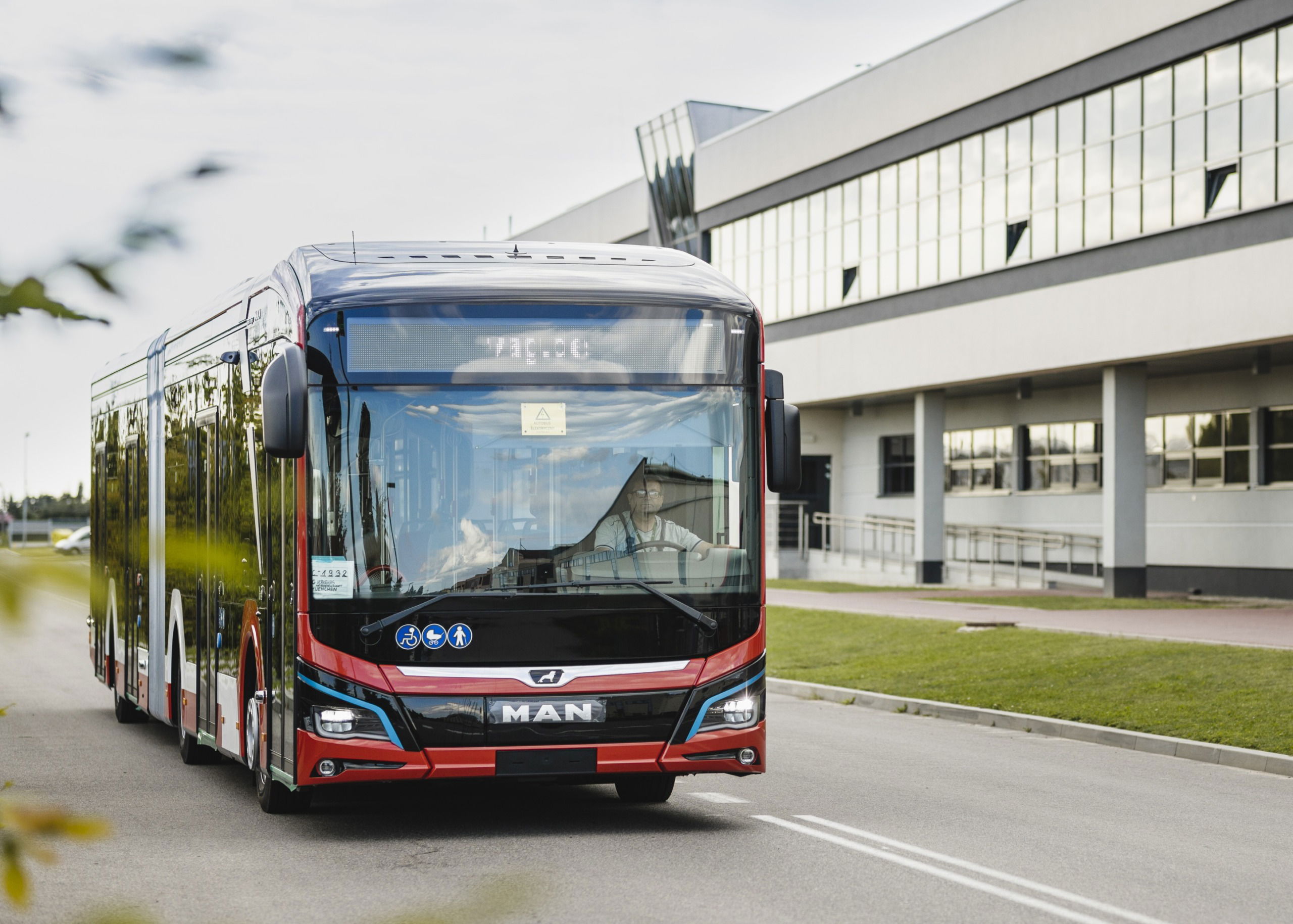 Jövőre érkezik az MAN első elektromos turistabusza 2 F Bus EST Starachowice 2021 24