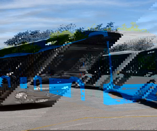 Ötven csuklós Mercedes-Benz Citaróval frissül jövőre a fővárosi járműpark