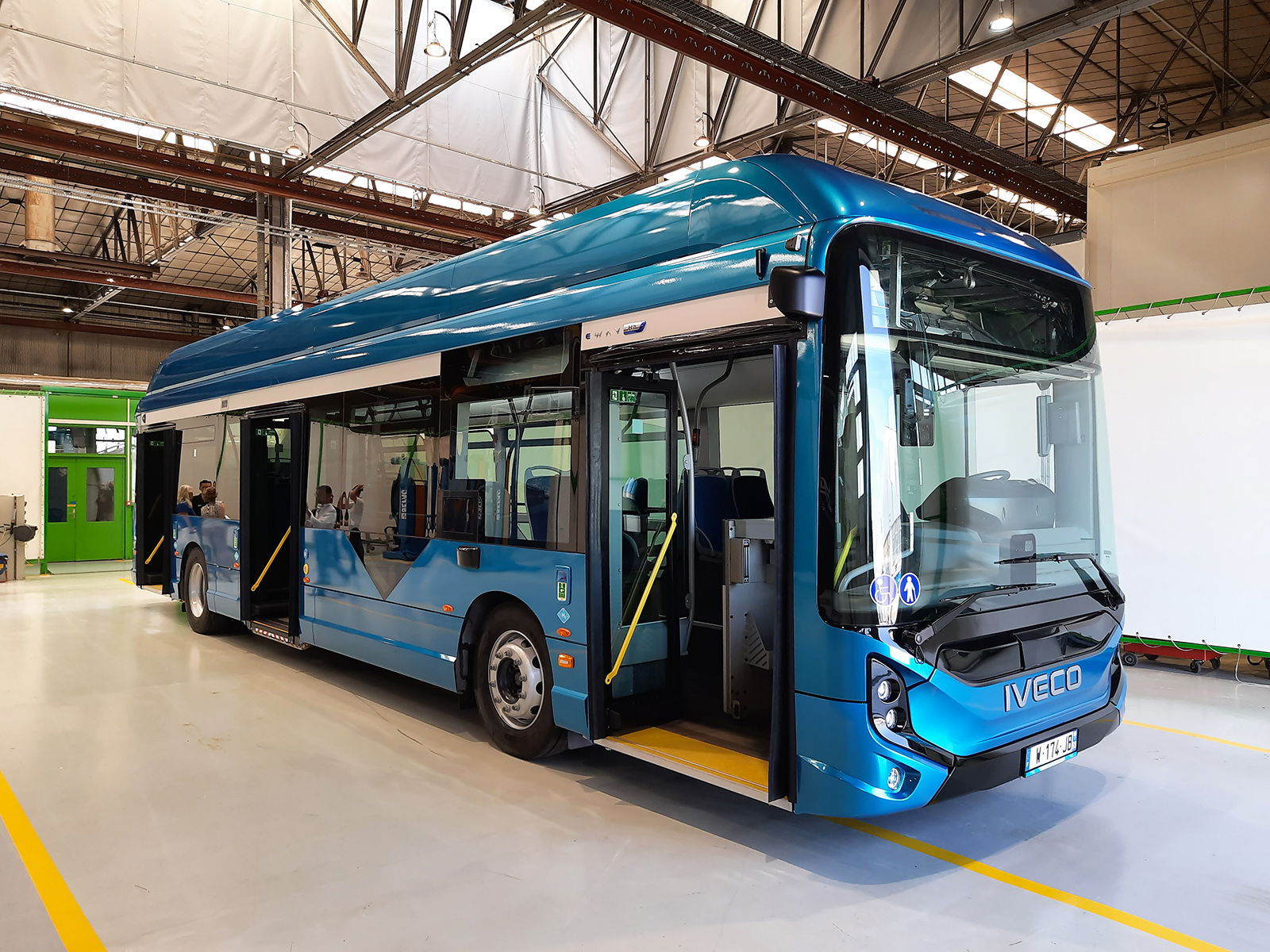Sustainable Bus Awards 2025: bemutatkozik az Iveco új hidrogénbusza 7 20240627 131859b