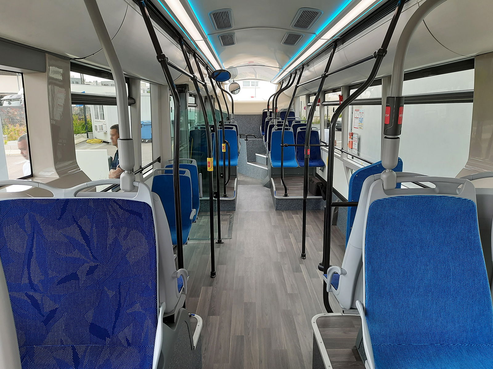 Sustainable Bus Awards 2025: bemutatkozik az Iveco új hidrogénbusza 19 20240627 150703b