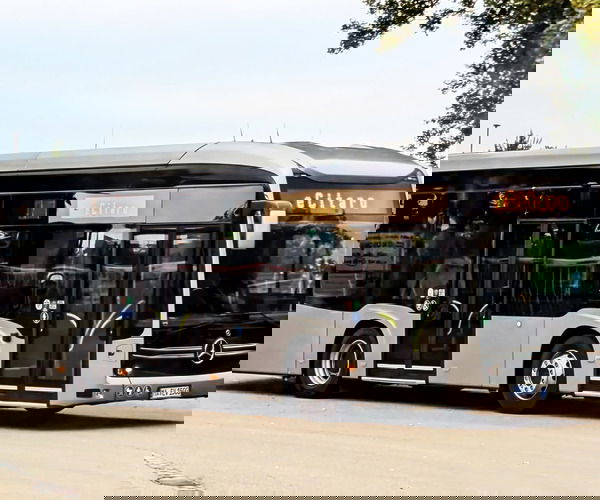 Érkezik a Mercedes-Benz eCitaro család legkisebb tagja, az eCitaro K