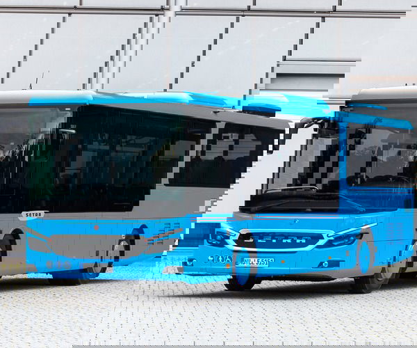 Setra MultiClass LE: a merész dizájn és a sokoldalúság találkozása