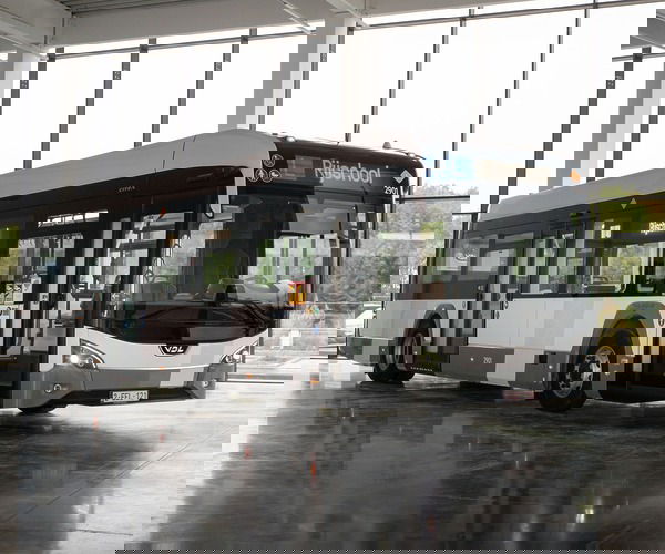 Tovább csökkent a VDL buszgyártó üzletágának forgalma 2024 első felében