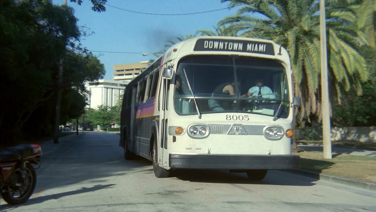 Ennek az ára 407! - autóbuszok Bud Spencer és Terence Hill filmjeiben 4 bsth buszok 6 cikkbe