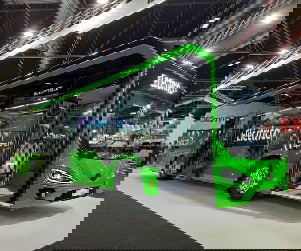 FIAA 2024: bemutatta alacsony belépésű helyközi villanybuszát az Irizar