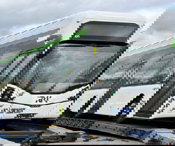 Északír hidrogénbuszokkal bővül az RVK Köln üzemanyagcellás flottája