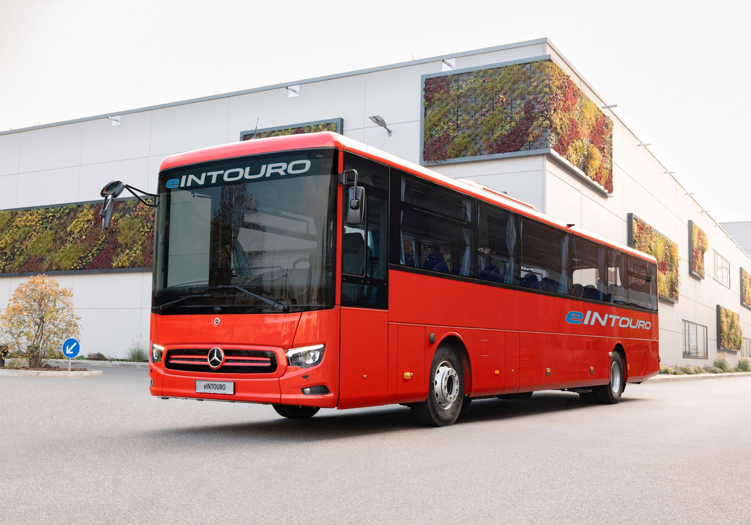 Az intercity villanybusz az elektromobilitás következő lépése 7 24DT230 007
