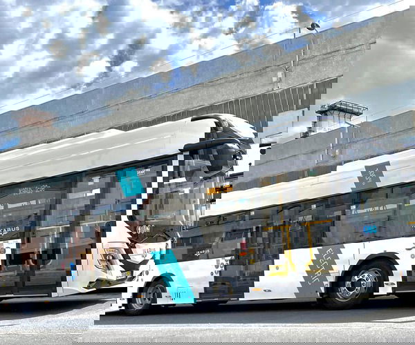 Ilyen ütemterv szerint érkeznek a Volánbusz vadonatúj elektromos Ikarusai