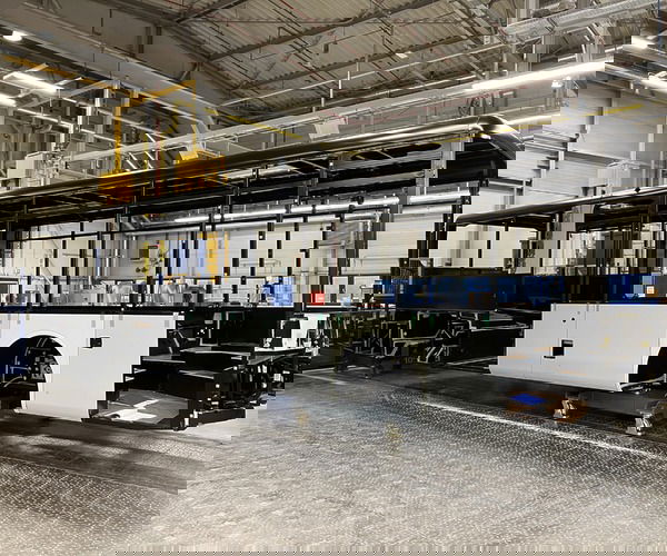 Elkészült az első MultiClass S 500-as vázszerkezete Csehországban