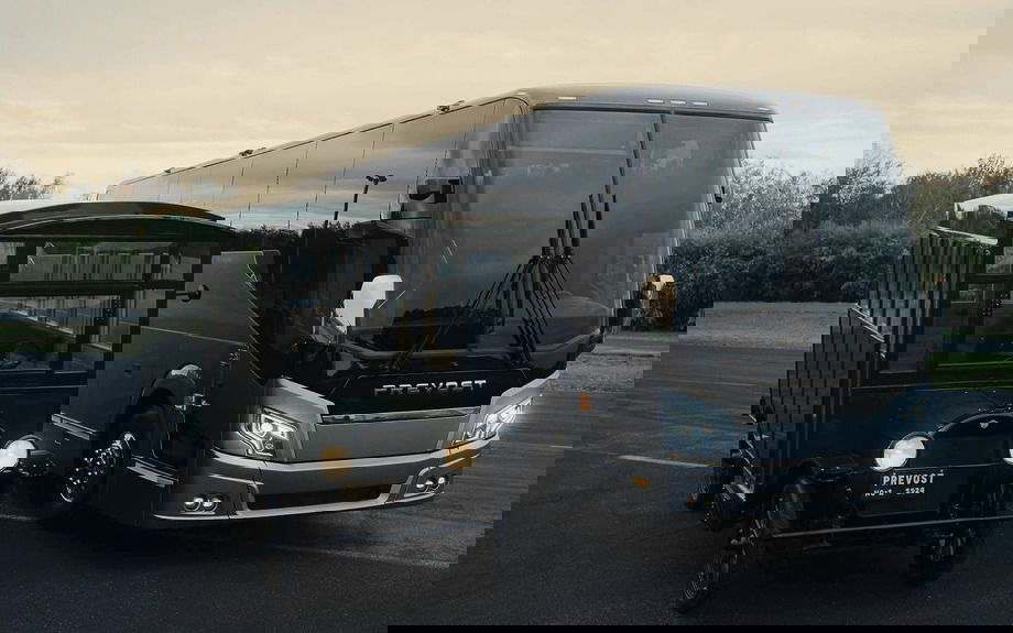 100 éves a Prevost, amelyet még a General Motors sem tudott két vállra fektetni