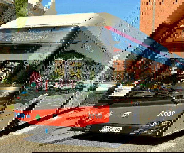 Harmincnyolc Solaris hidrogénbuszt állított forgalomba a TMB