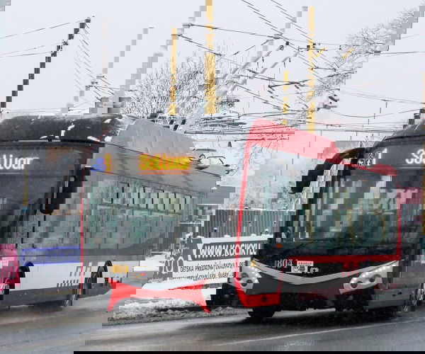 Megkezdte szolgálatát Eperjes mind a négy új SOR TNS 12 trolibusza