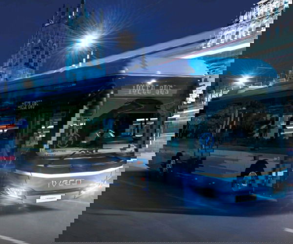 Több mint félezer darabos német megrendelés futott be az Iveco Bushoz