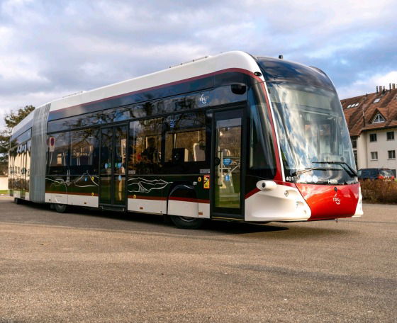 Negyven darab villámtöltős Hess lighTram 19 érkezik Clermont-Ferrand városába