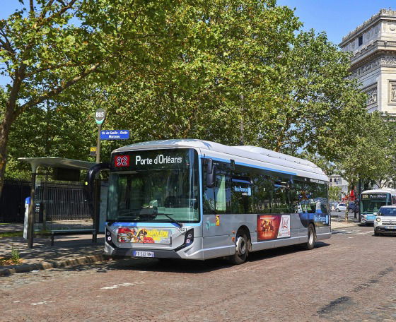 A francia buszpiac 2%-kal bővült, a német ugyanennyivel csökkent tavaly