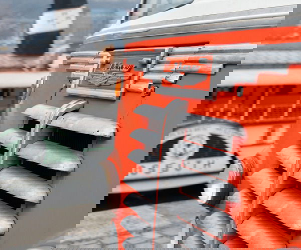 Bemutatta gyűjteménye legújabb Ikarus autóbuszát a Közlekedési Múzeum