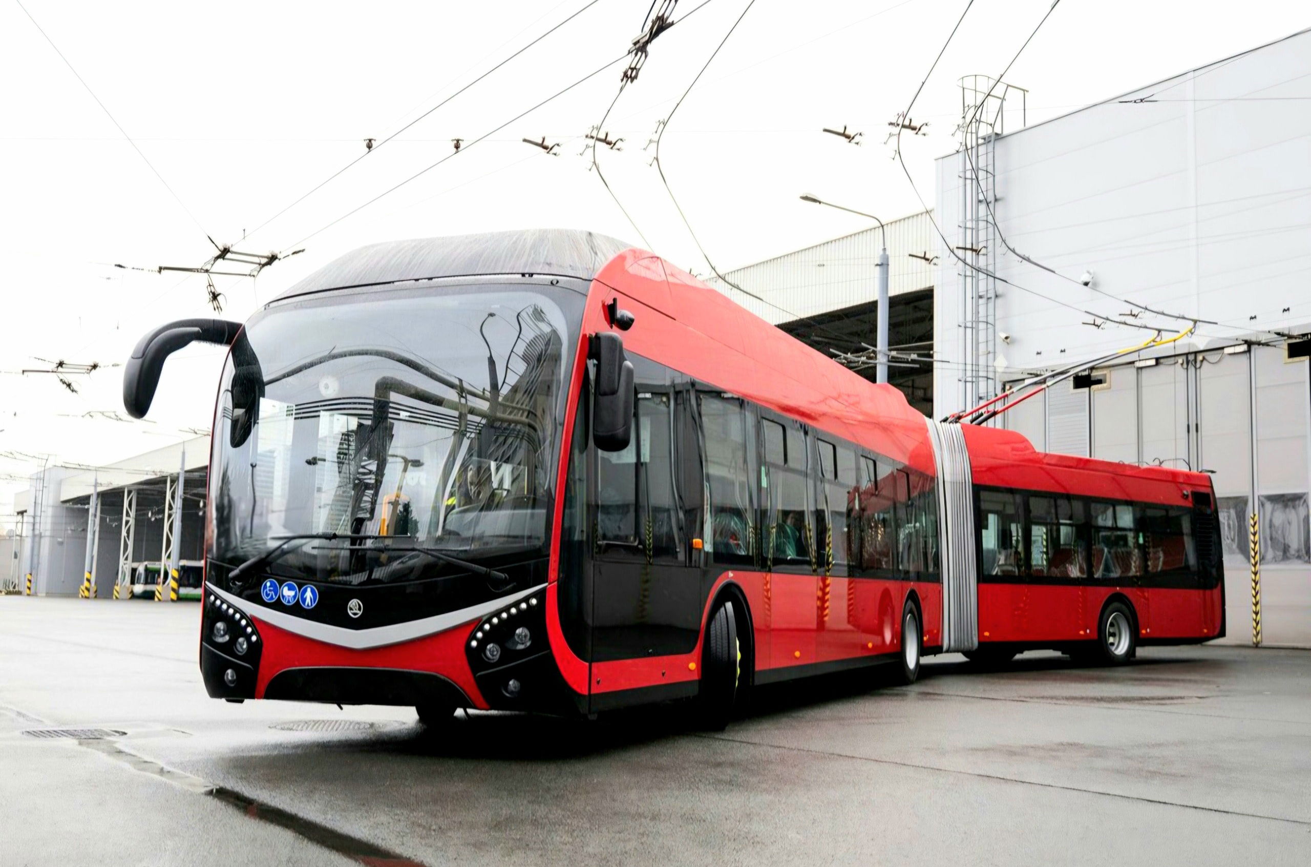 Önjáró Škoda 32 Tr és 33 Tr trolibuszok válthatják Esslingen am Neckar dízelmotoros buszait 3 20250317 054854