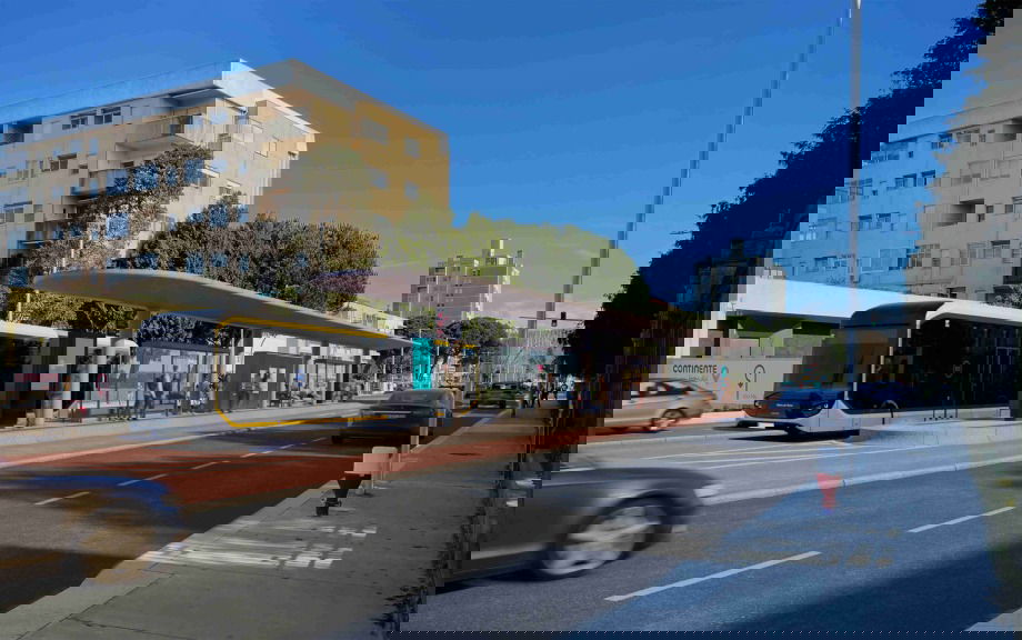 Befejeződtek a CaetanoBus hidrogénhajtású BRT-buszának gyári tesztfutásai 6 Metrobus Zona 03 E Final low scaled 1