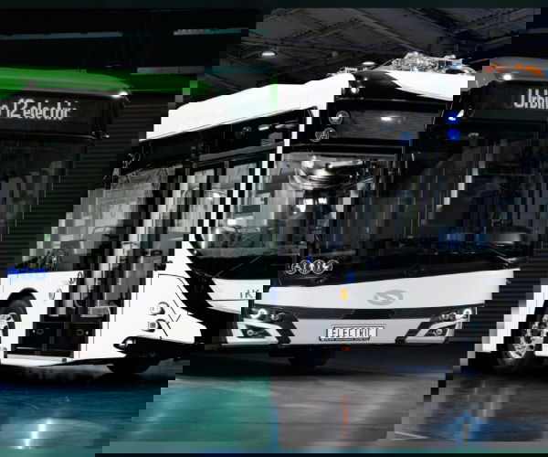 A Solaris és az Ikarus típusai vannak versenyben Tomaszów Mazowiecki villanybusz tenderén