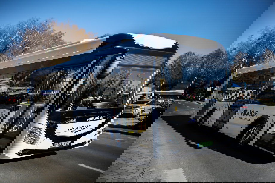 Az EU buszpiaca 2025 első negyedévében: erősödő villanyos trend, lassuló dízel, bizonytalan hibrid
