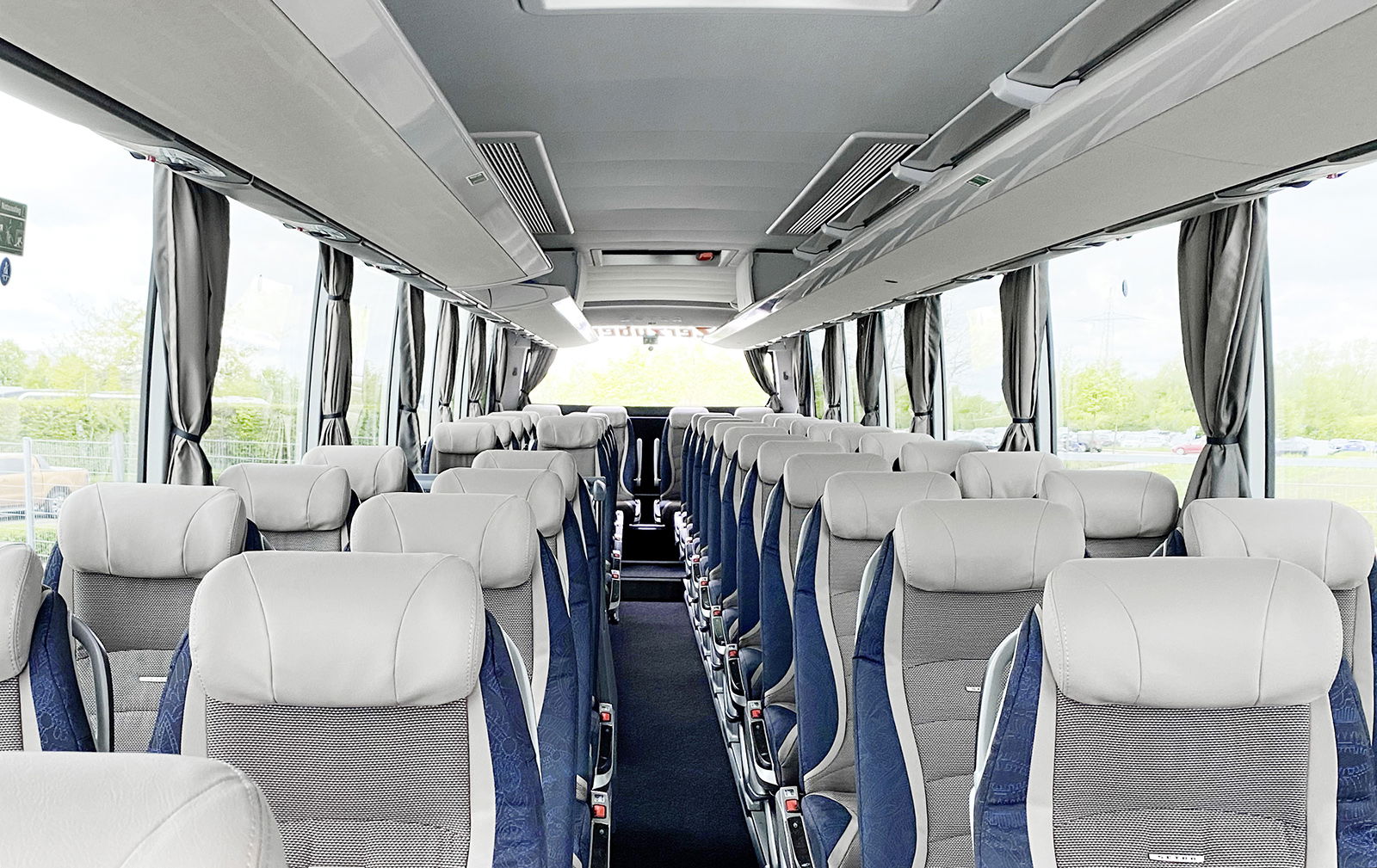 Svájci megrendeléseket teljesített a Setra 5 25DT103 002b