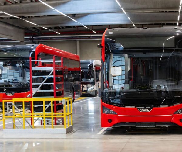 A VDL befejezi a közforgalmú autóbuszok hollandiai gyártását – a városi modellek ezentúl csak Belgiumban készülnek
