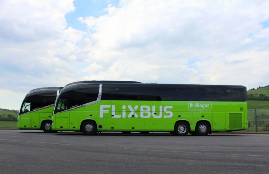 Elindult a FlixBus első LNG-hajtású autóbuszokkal kiszolgált nemzetközi járata 4 FlixBus prvni LNG autobusy v Cesku 1 2