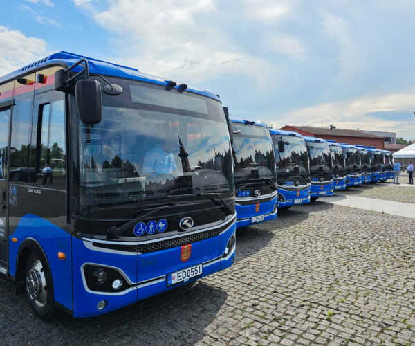 Ötven darab elektromos King Long midibusszal bővült Klaipėda járműparkja