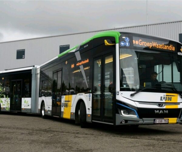 Július 1-jétől 588 új elektromos busz áll forgalomba a flamand közszolgáltató, a De Lijn hálózatán