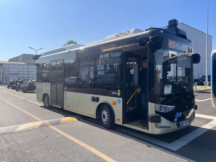 Párizsban is kipróbálják a Karsan önvezető elektromos midibuszát