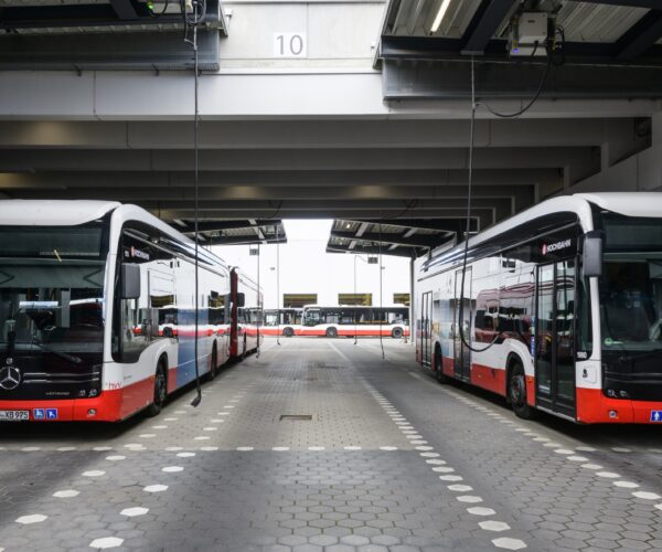 Tények és tévhitek a villanybuszozásról a Hamburger Hochbahn szerint