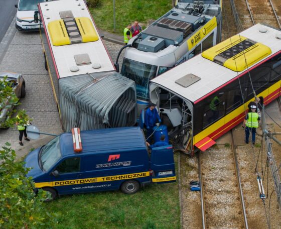 Villamos és autóbusz ütközött Wrocławban