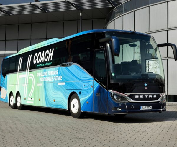 Hidrogén üzemanyagcellás Setrát tesztel a Daimler Buses