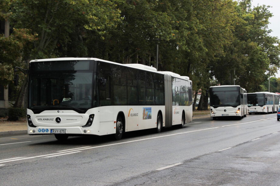 Hat darab Mercedes-Benz Conecto G került át a Volán szegedi helyi járatos állományába