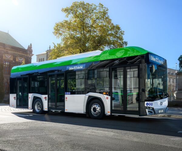 Új kompakt modell a Solaris kínálatában – bemutatkozott az Urbino 10,5 electric