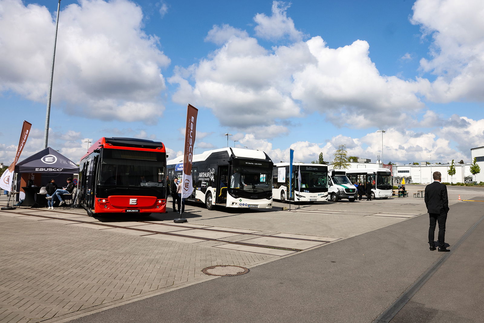 Megnövelt kiállítótérrel és több mint 50 autóbusszal jön a berlini BUS2BUS 2026 kiállítás 3 3U6A5204 cikkbe