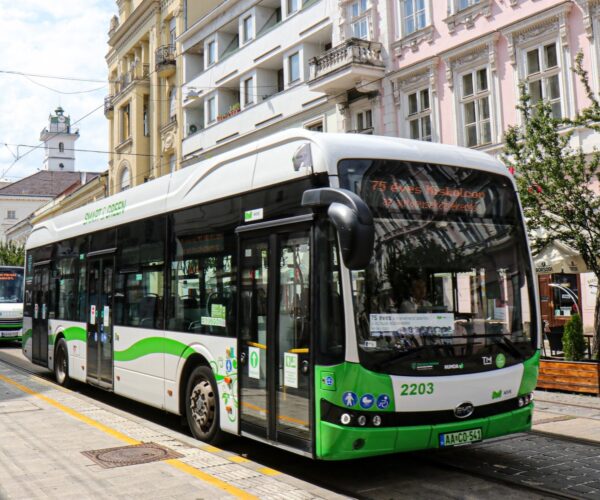 Nem hat, hanem tizenkét BYD villanybusz érkezik Miskolcra 2026-ban